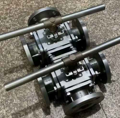 手(shǒu)動高平台三通球(qiú)閥 手動高(gāo)平台三通球閥(fá)