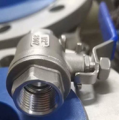 2507雙相(xiàng)鋼NPT螺紋(wén)球閥 2507雙相鋼NPT螺紋球(qiú)閥